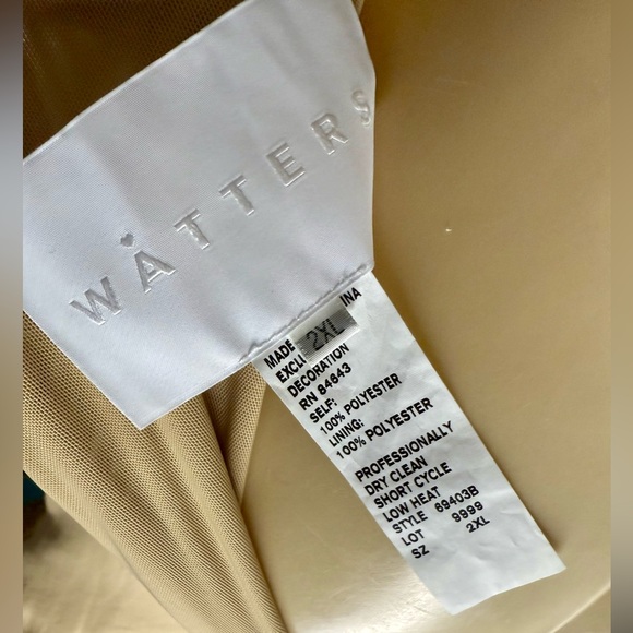 Watters 69403B Beaded V-Neck Bridal Gown 2X - Picture 8 of 11